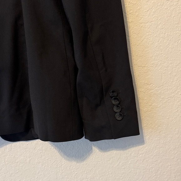 Hugo Boss Women’s Black Blazer - Picture 5 of 7